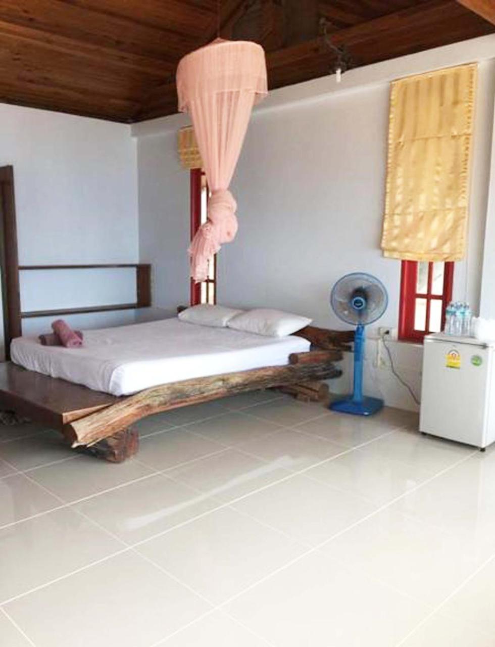 Mountain Reef Beach Resort Ko Tao Exterior foto